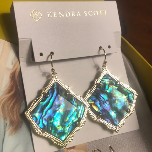 Kendra Scott Jewelry - NWT Kendra Scott Gold Kirsten Earrings in Abalone